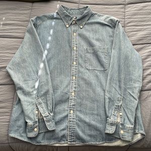 Uniqlo Men’s Denim Shirt.